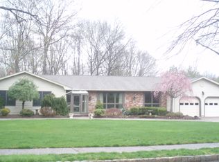 12 Torrance Dr, Livingston, NJ 07039