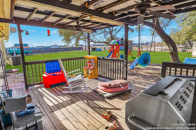 3 bed, 2.5 bath, 1749 sqft, $3,000 — Photo 4