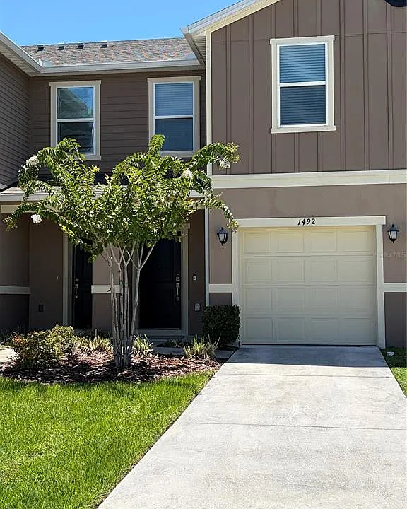 1492 Mirabella Cir