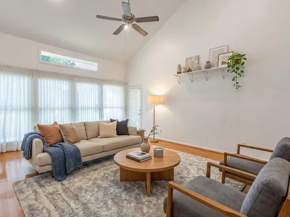 2032 Fairway Hills Dr Unit 2032, Huntsville, AL 35802