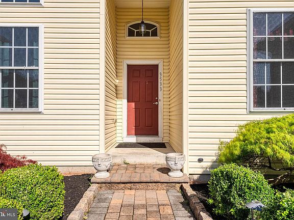 2nd image of 3533 Grace Ann Dr