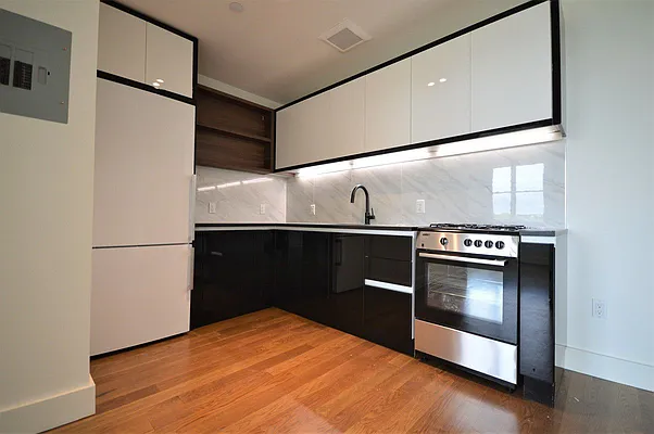 Rented by Simply Brooklyn Realty Inc | media 21