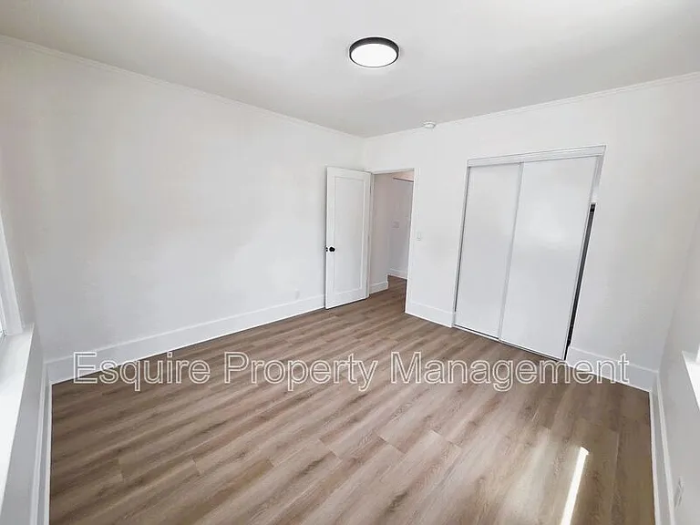 514 S Seaward Ave — Photo 9