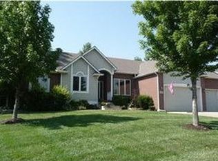 13313 E Crestwood St, Wichita, KS 67230