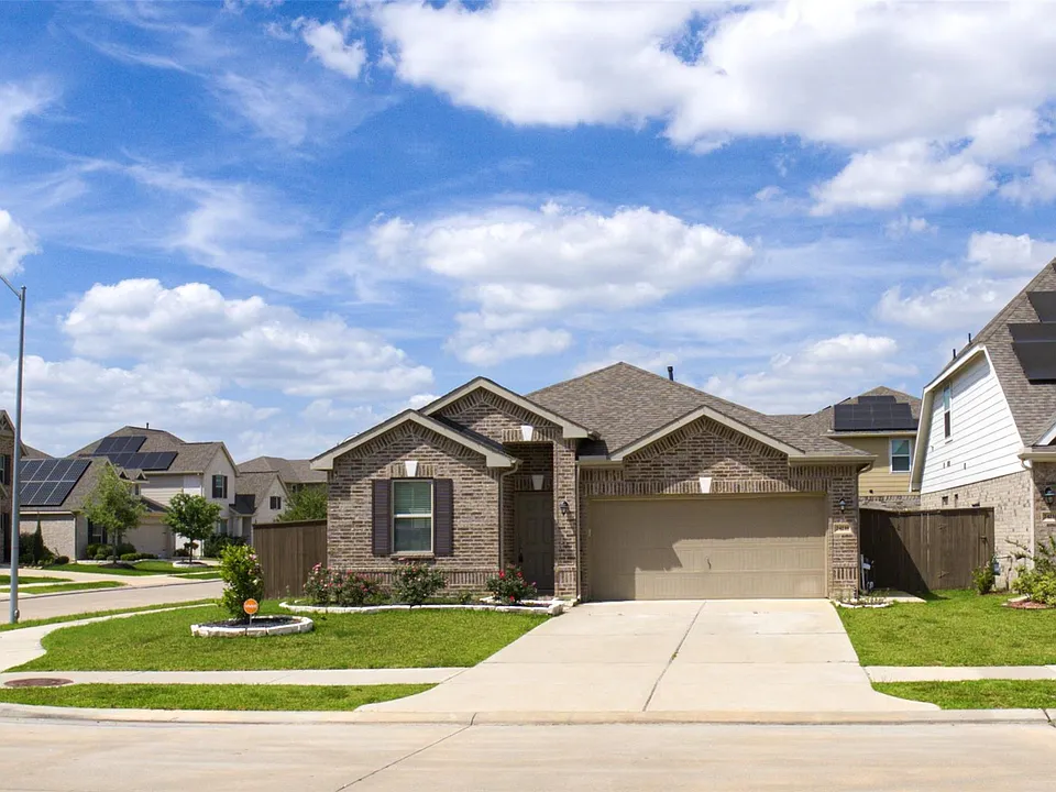 24238 Golden Fallow Dr