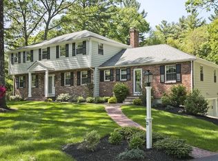 21 Wanders Dr, Hingham, MA 02043