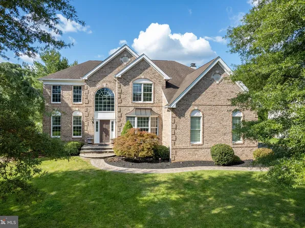 4336 Greenspire Ln, New Hope, PA 18938