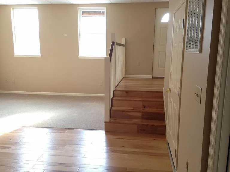 494 Mill St — Photo 3
