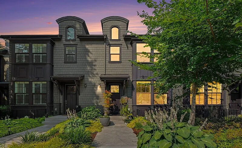 2 bed, 3.5 bath, 1724 sqft, $5,950 — Photo 1