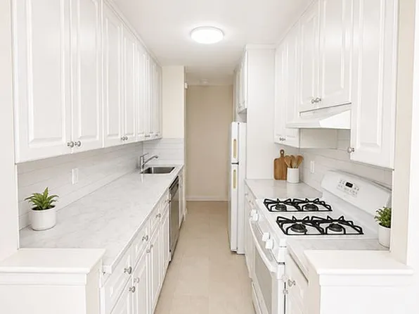 2650 Ocean Pkwy APT 3N, Brooklyn, NY 11235