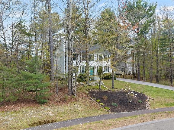 4th image of 4 Mockingbird Ln