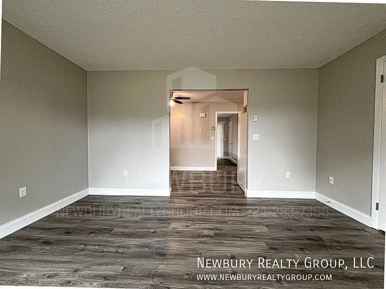 18 Clearview Mdws — Photo 3
