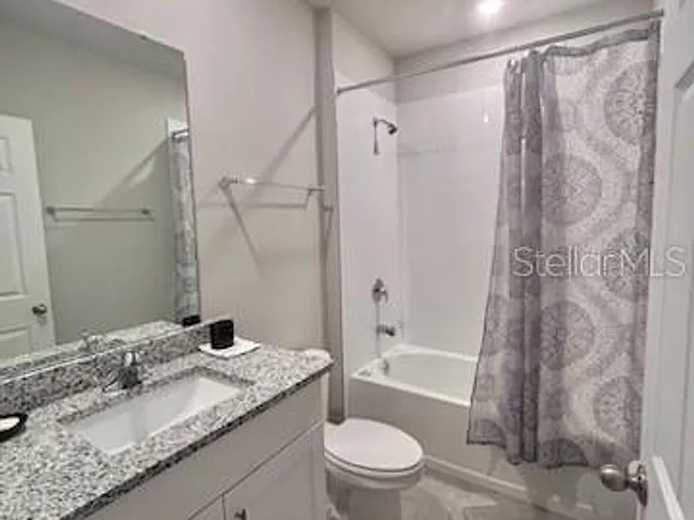 384 Guadlupe St — Photo 7