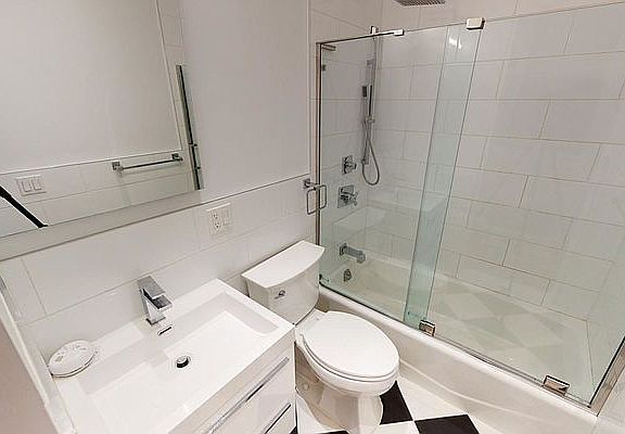4th image of 13 E 124th St #2