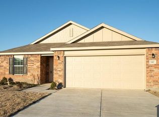 140 Waxberry Dr, Fate, TX 75189