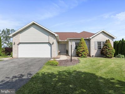 1932 Bell Ave, Chambersburg, PA, 17202