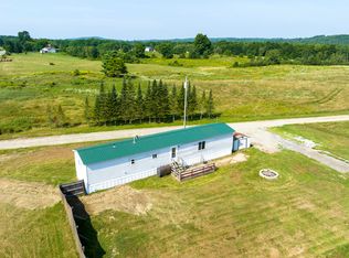 5 Black Cat Blvd, Sabattus, ME 04280