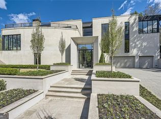 14 Lake Forrest Ln NE, Atlanta, GA 30342