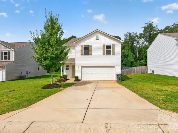 1475 Cannan Mountain Dr, Newton, NC 28658