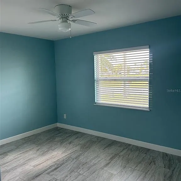 717 Sunset Cv — Photo 14