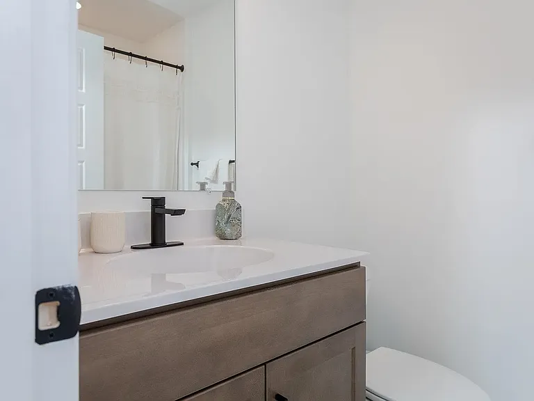 1360 Palomino Trl — Photo 31
