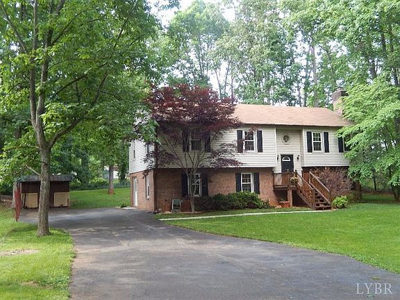 2nd image of 405 William Penn Dr