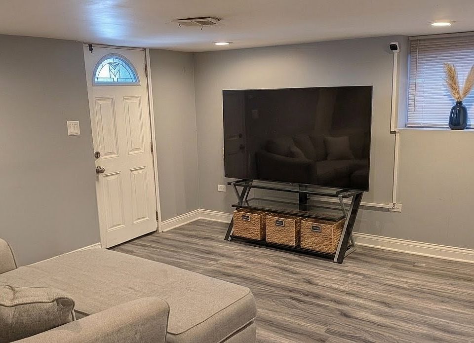 1st image of 3624 N Nordica Ave #G