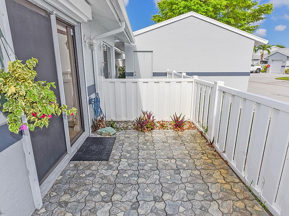 5th image of 2641 W Gately Drive W #1702