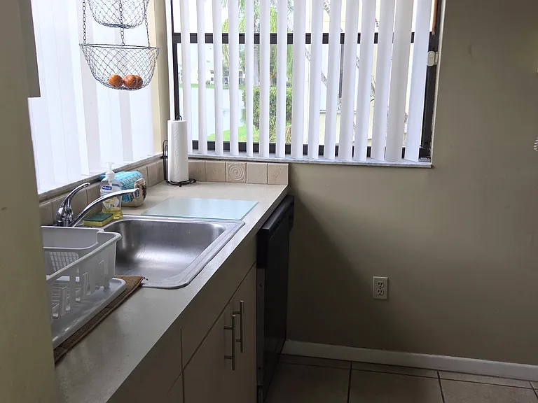 980 Constitution Dr #J — Photo 13
