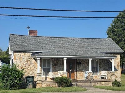 123 S Fieldcrest Rd, Eden, NC, 27288