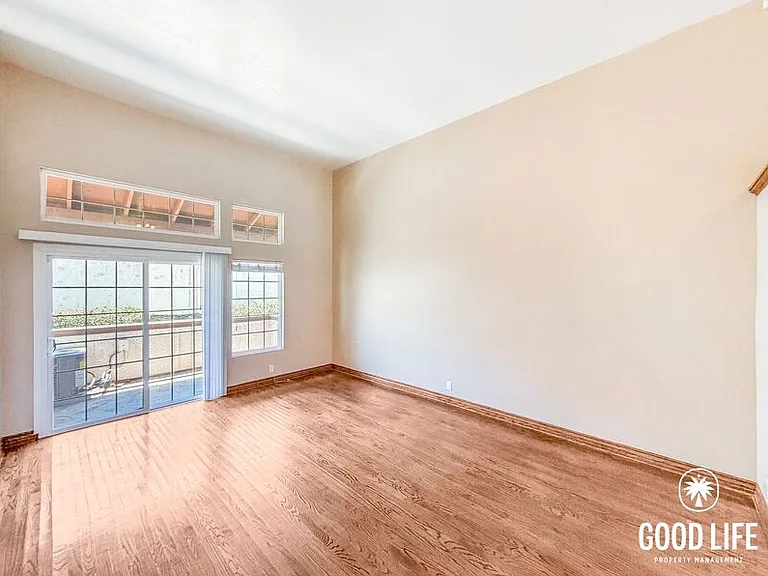 3568 Mission Mesa Way — Photo 4