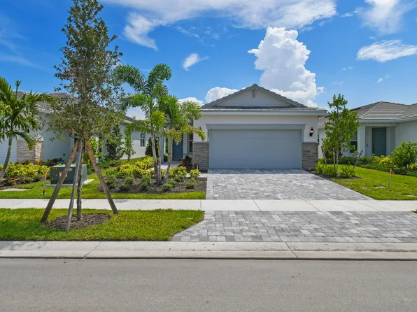 4403 PINAFORE Street #215 Compass, Vero Beach, FL 32967