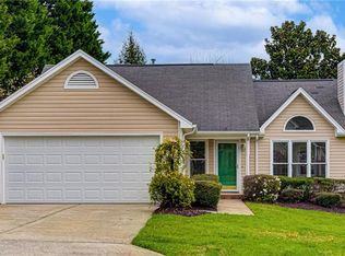 1 Ivy Ridge Ct, Greensboro, NC 27407