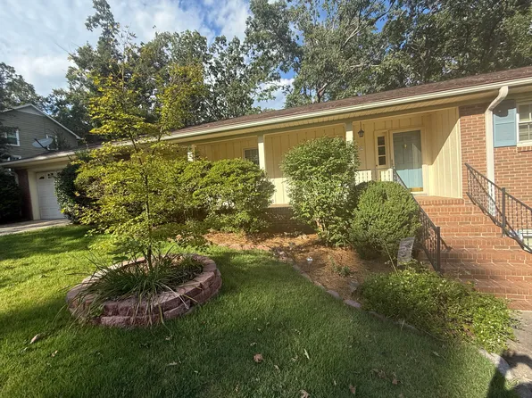 204 Old Mill Rd, Taylors, SC 29687