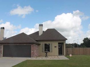 200 Forest Creek Dr, Scott, LA 70583