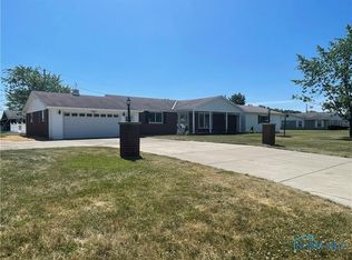 2039 Royal Palm Ave, Defiance, OH 43512