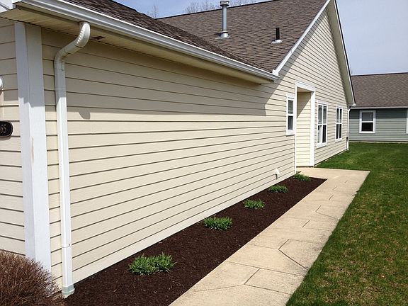 4th image of 3865 Fennway Blvd