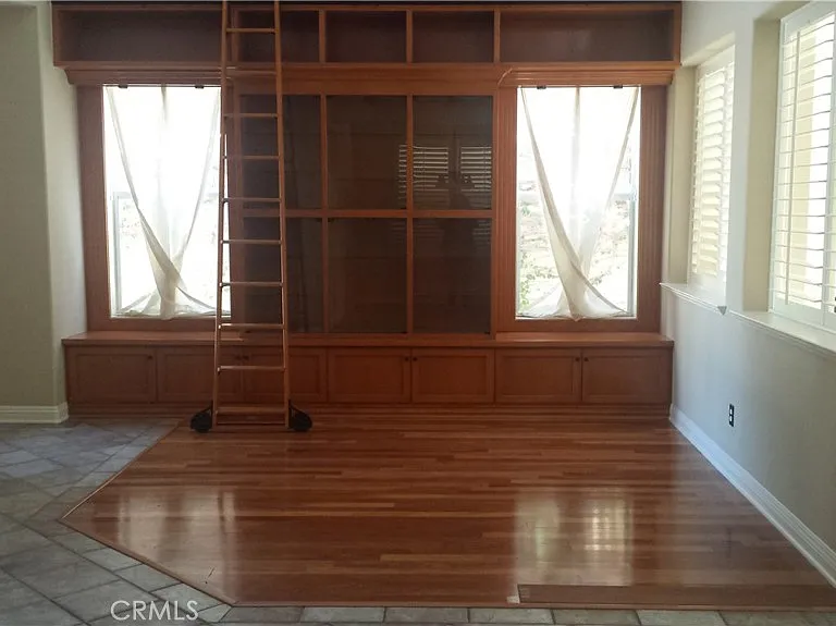 7114 Forest Glen Dr — Photo 6