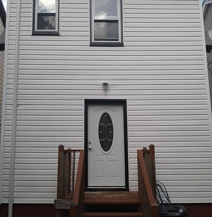 2nd image of 11022 207th St