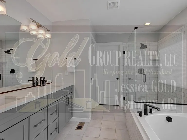 6381 Ottawa Dr — Photo 9