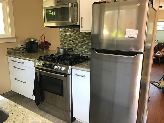 4th image of 831 San Pascual St