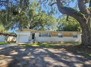5433 Oliver St S, Jacksonville, FL 32211