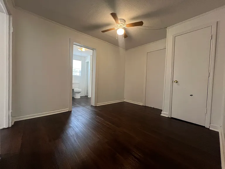 621 W Jones Ave #B — Photo 13
