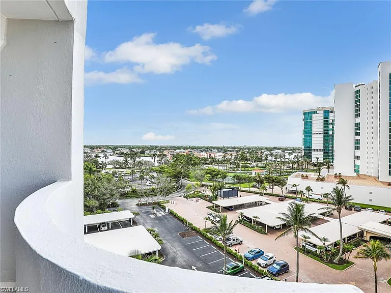 4005 Gulf Shore Blvd N #800 — Photo 12