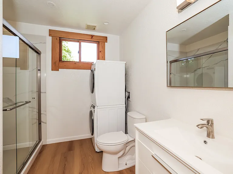 15-photo-Bathroom-