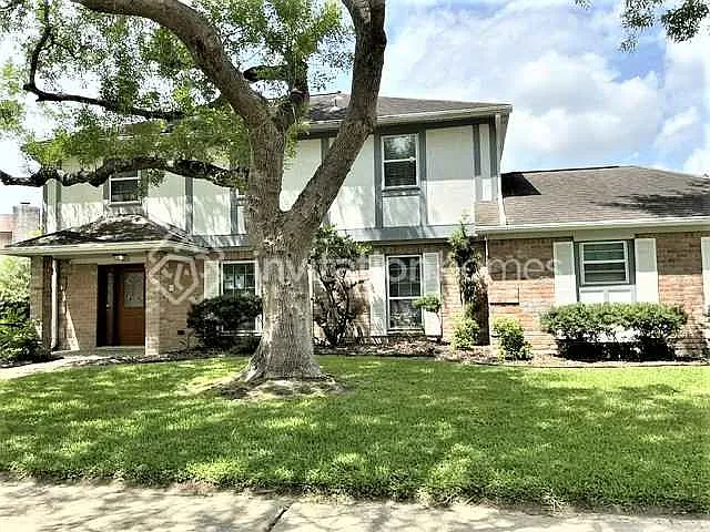 105 Saint Andrews Dr — Photo 1