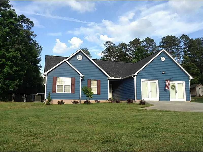 281 Buck Blvd SE photo 1