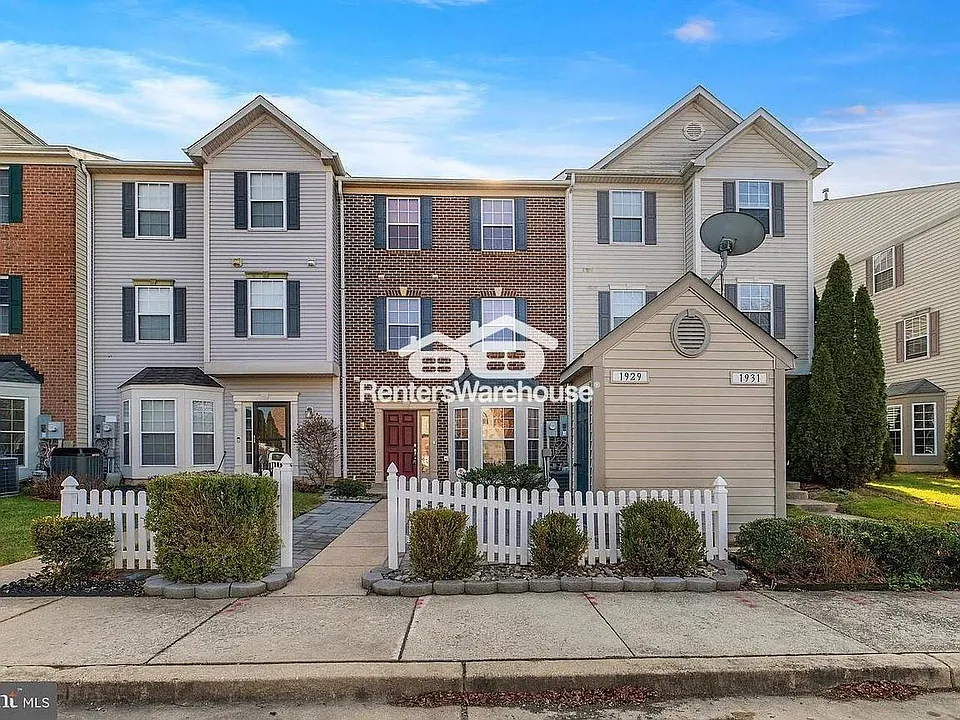 1929 Gardenia Ct