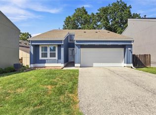 12025 W 66th St, Shawnee, KS 66216