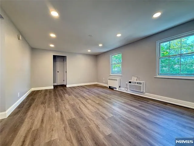 20 Clark Ct — Photo 3